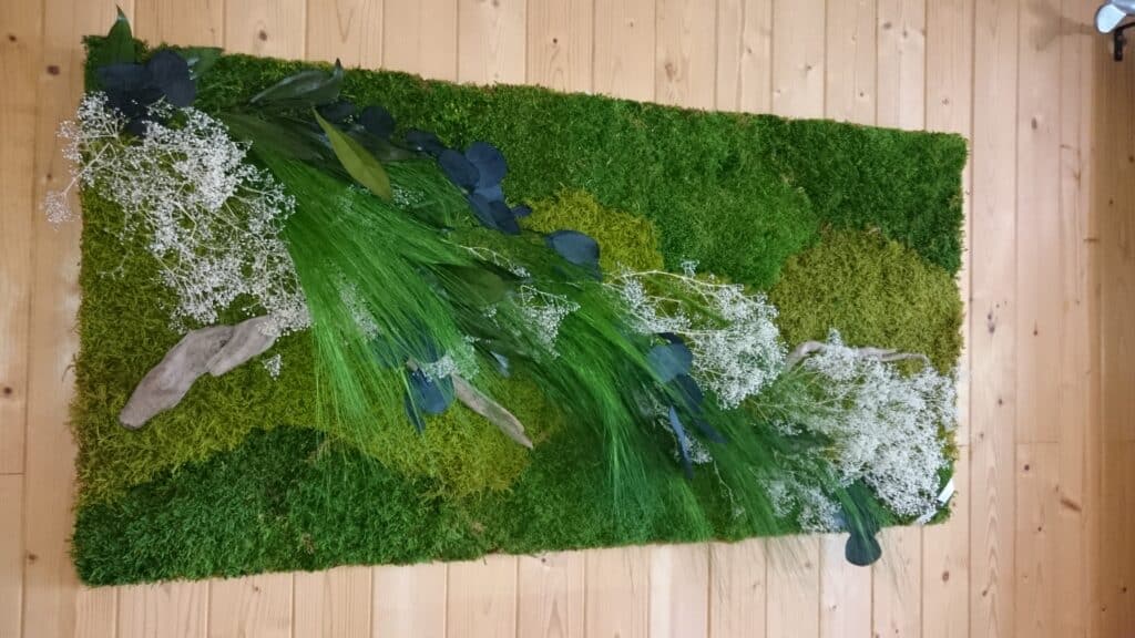 Toile végétale en mousse et feuillage stabilisé