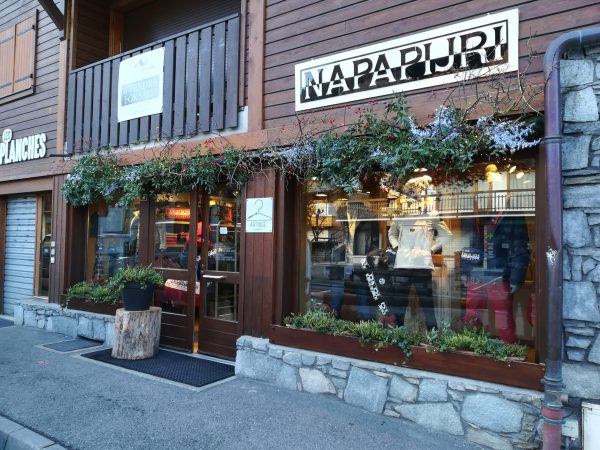Décor de Noël d'une vitrine